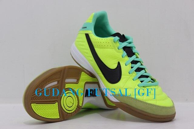 READY SEPATU FUTSAL NIKE TIEMPO MYSTIC IV IC VOLT BLACK ORGINAL SIZE 40 41 43 44