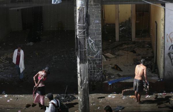 Selamat Datang Di Cracolandia,The Walking dead Sao Paulo