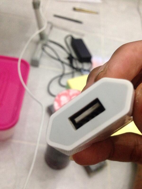 Charger KW iPhone5 meledak