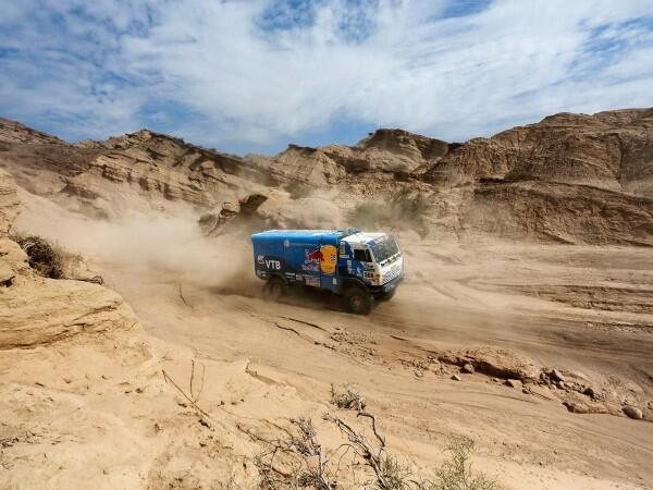 Pemandangan Spektakuler di Reli Dakar 2014