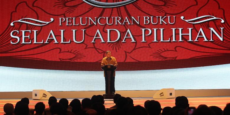 SBY Luncurkan Buku di Tengah Bencana? Pencitraan again ?