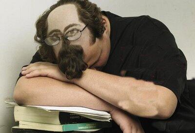 5 Tips Tidur Elegan Di Ruang Publik