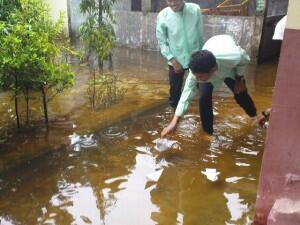 Aktifitas Yang Bikin Happy Saat Banjir Datang