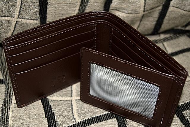 DOMPET PRIA KULIT ASLI ( HARGA MURAH )