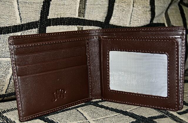 DOMPET PRIA KULIT ASLI ( HARGA MURAH )