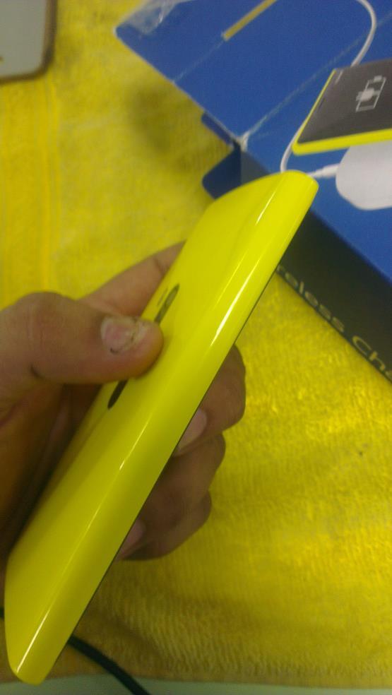 Nokia Lumia 920 yellow mulus bgt fullset plus carger wifi portable cod bogor only