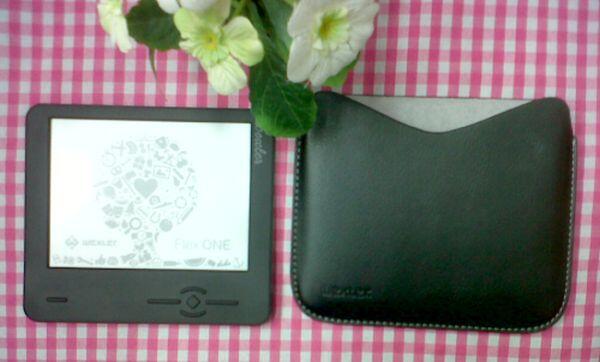 Wexler Flex One - ebook reader flexible layar e-ink spt Amazon Kindle, free cod