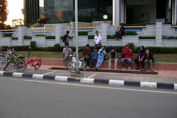 Jenis - Jenis Tempat Nongkrong