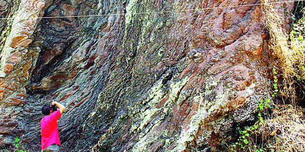Karangsambung, Kebumen, Wisata Geologi terlengkap Se-Asia Tenggara.