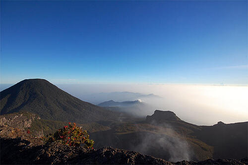 &#91;INFO&#93; GUNUNG YANG DITUTUP TAHUN 2014