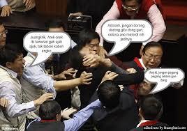 PANTES GAN KLO UANG KITA N AGAN2 SEMUA BUAT MEREKA 