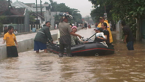 (Udah langganan) Kali Jantung Meluap, 1.100 Rumah di Depok Terendam