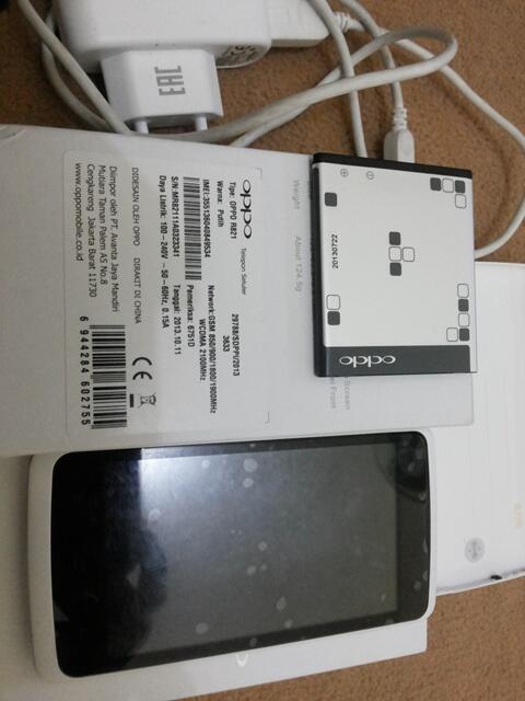 OPPO Find Muse ( Putih ) DIJUALLLLL