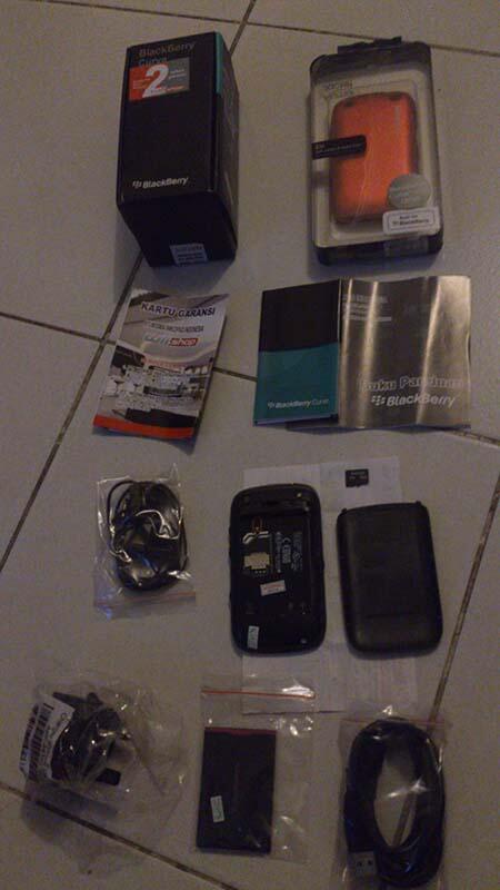 Blackberry Curve 3G 9320 (Armstrong) Muluss tanpa baret, Ex Wanita, Garansi msh 19bln
