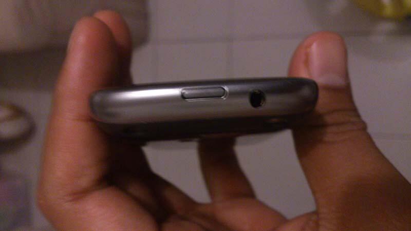 Blackberry Curve 3G 9320 (Armstrong) Muluss tanpa baret, Ex Wanita, Garansi msh 19bln