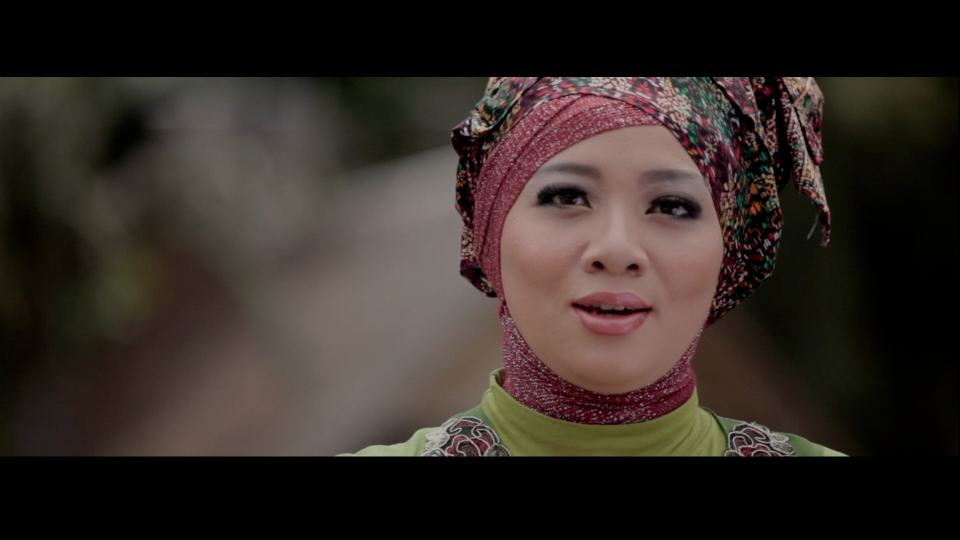 Antara Seni, Adat, dan Budaya
