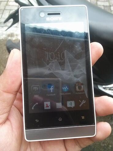 hp android xperia miro batangan jogja