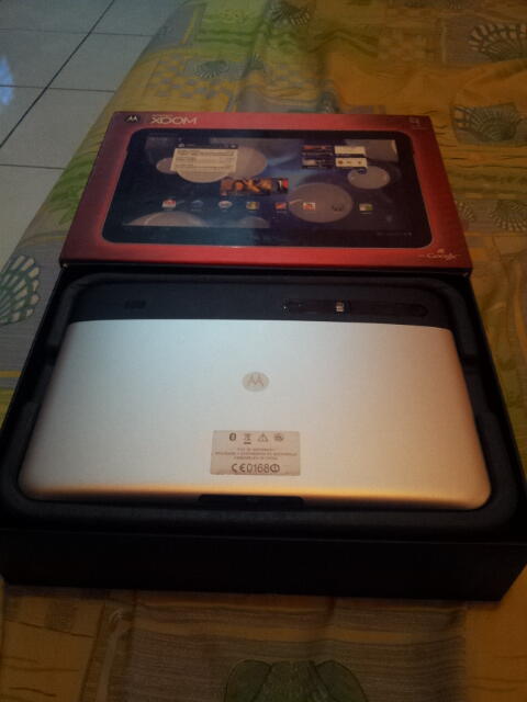 Motorolla Xoom MZ601 32G 3G Wifi Android Kitkat bisa Barter or TT Bandung