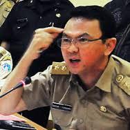PANTES GAN KLO UANG KITA N AGAN2 SEMUA BUAT MEREKA 