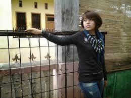 RISING STAR --- RISKA AFRILIA ---- NEXT INDONESIA IDOL 2014