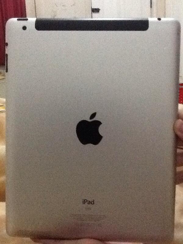 WTS:Ipad2 64gb cell+wifi BANDUNG murah...