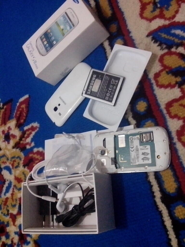 SAMSUNG GALAXY S3 MINI