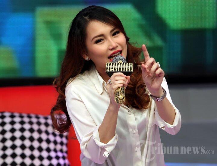 "Ayu kini, tak selugu dulu " Layu tak sewangi dulu ! ( Rekor baru kelahirn bayi )