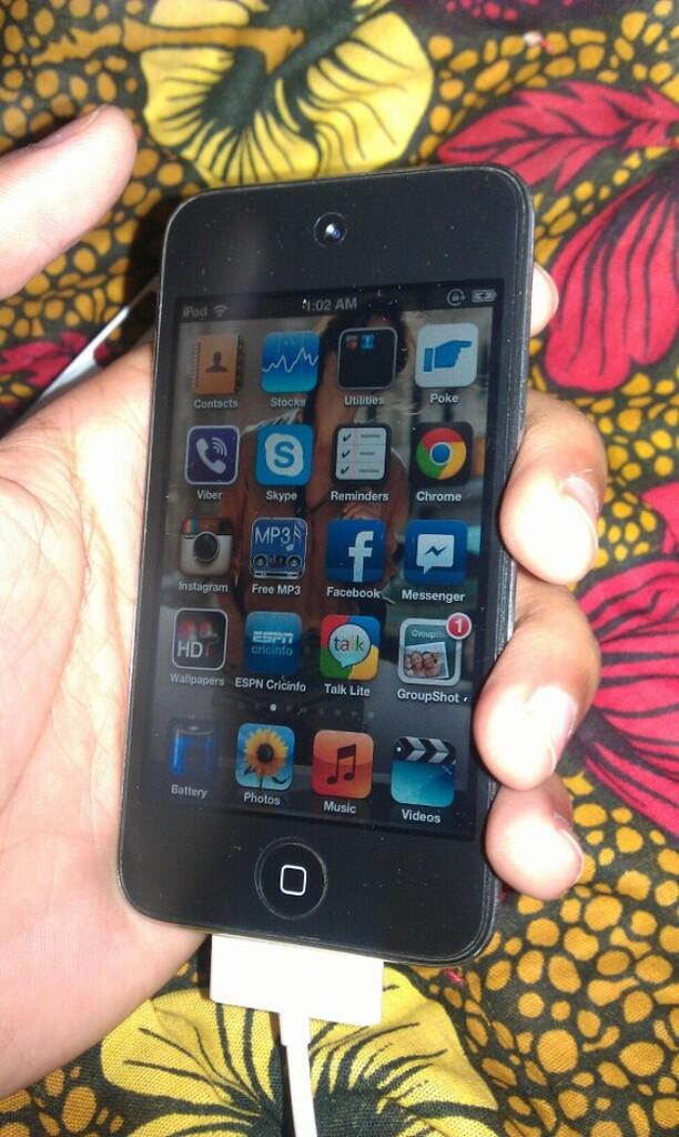 Ipod Touch gen 4 32gb Istimewa 98% Semarang