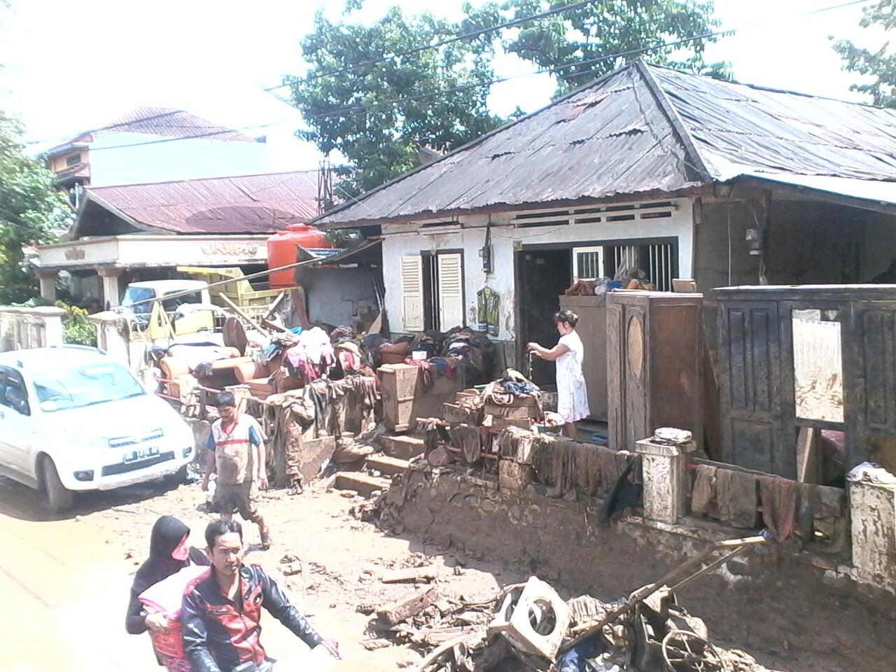 (pict)Kejadian Banjir Bandang Manado dan Pasca Banjir