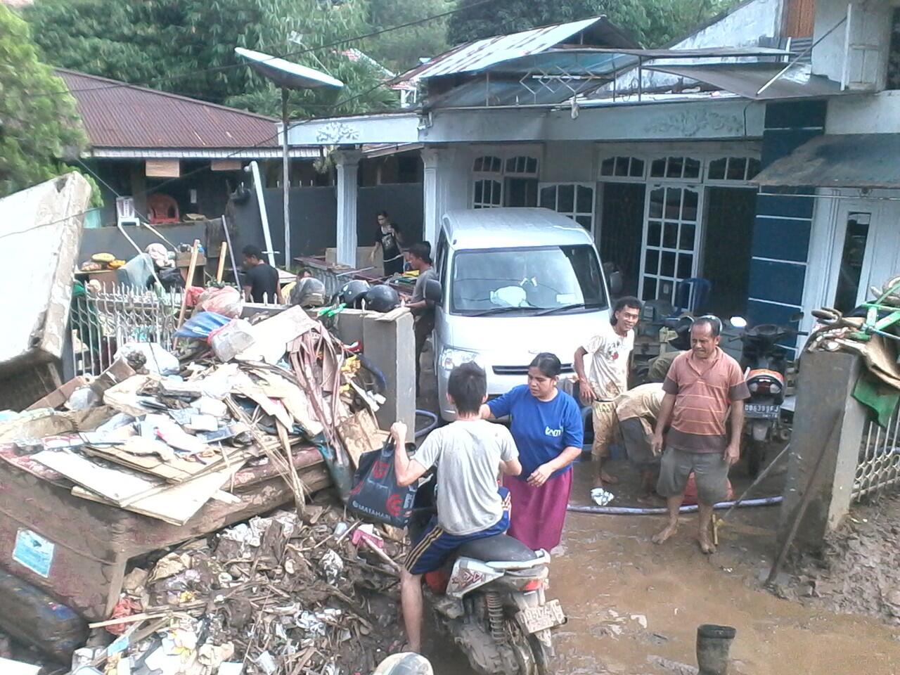 (pict)Kejadian Banjir Bandang Manado dan Pasca Banjir