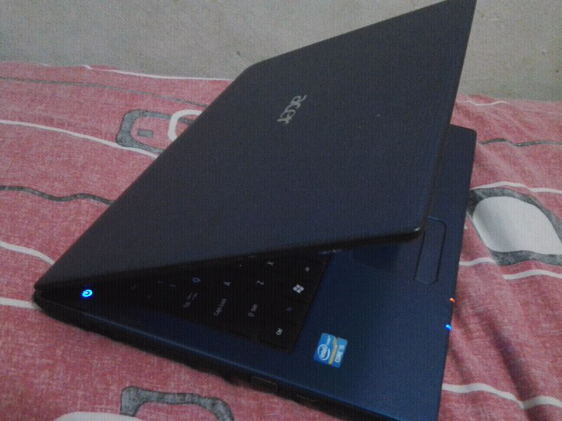 Acer aspire 4750 proccs core i5, ram 2gb, yahutt gan!