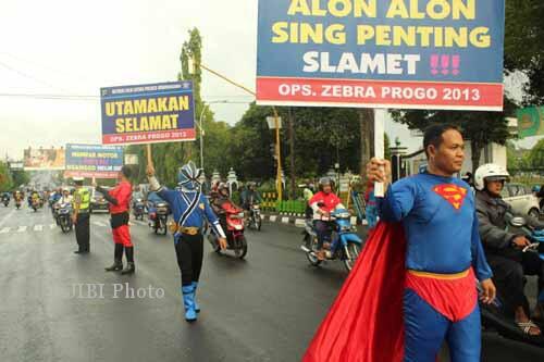 SUPER HERO JADI POLANTAS DI INDONESIA