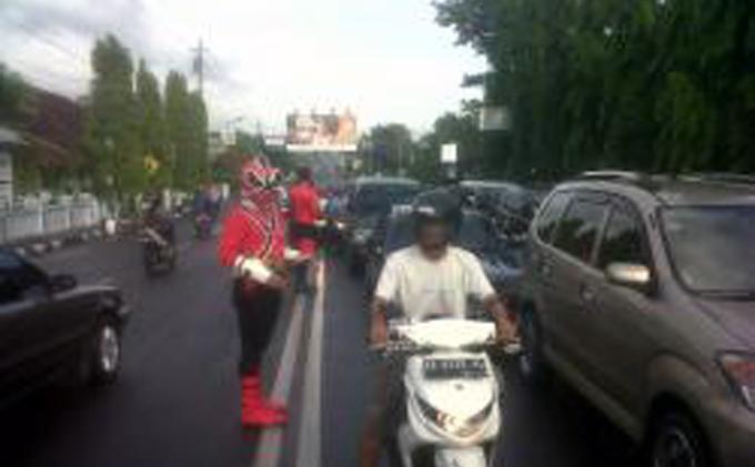 SUPER HERO JADI POLANTAS DI INDONESIA