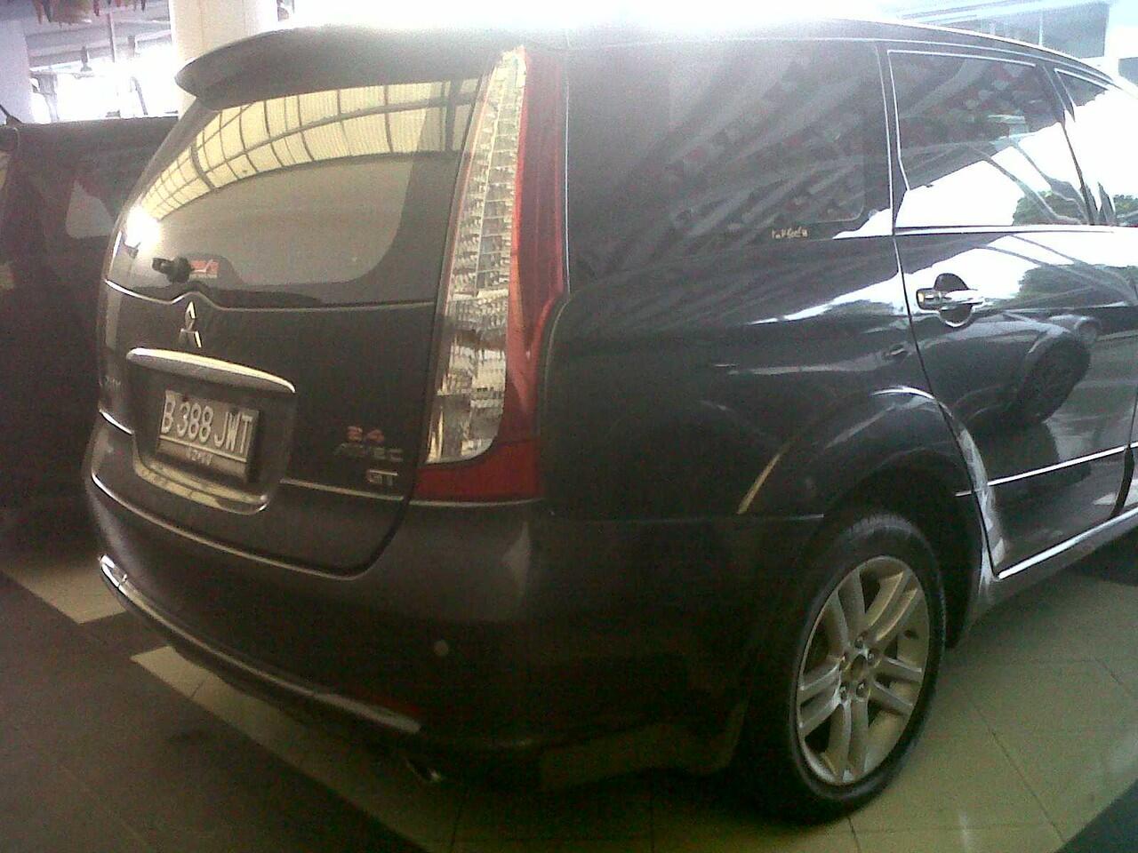 Mitsubishi Grandis GT AT 2.4 Nego