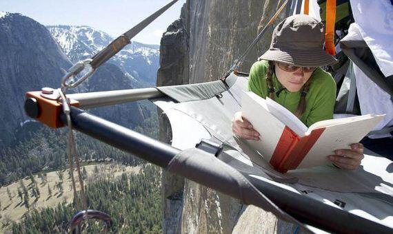 &quot; Cliff Camping &quot;, hanya untuk pemberani yang punya nyali,! 
