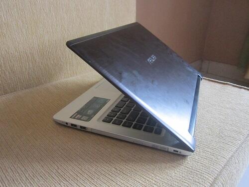 ASUS A46CB CORE i5-3317U RAM 4 GB VGA NVIDIA GT740M 2 GB MULUS MURAH