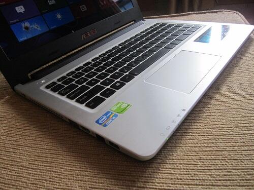 ASUS A46CB CORE i5-3317U RAM 4 GB VGA NVIDIA GT740M 2 GB MULUS MURAH