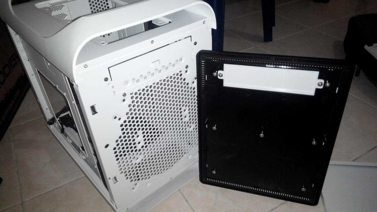 [Casing] BitFenix Prodigy Mikro ATX 