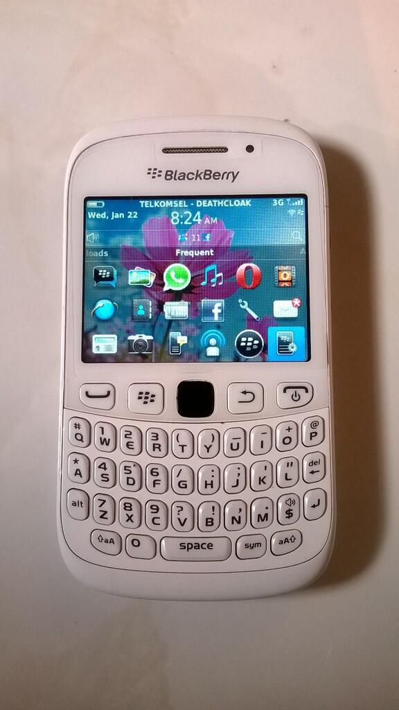 blackberry curve 9320 armstrong white jogja
