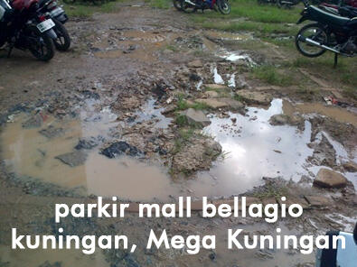 Mall ini gan yang sedikit lagi punah, ada di Jakarta