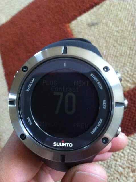 Pecinta jam outdoor merk &quot;SUUNTO&quot; masuk sini dong,bantuin ane...!!!