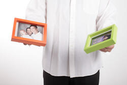 Ide Creative Foto dengan Levitasi dengan studio lighting dan editing