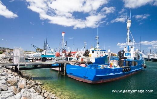 Perbaikan Pelabuhan Ikan Cikidang