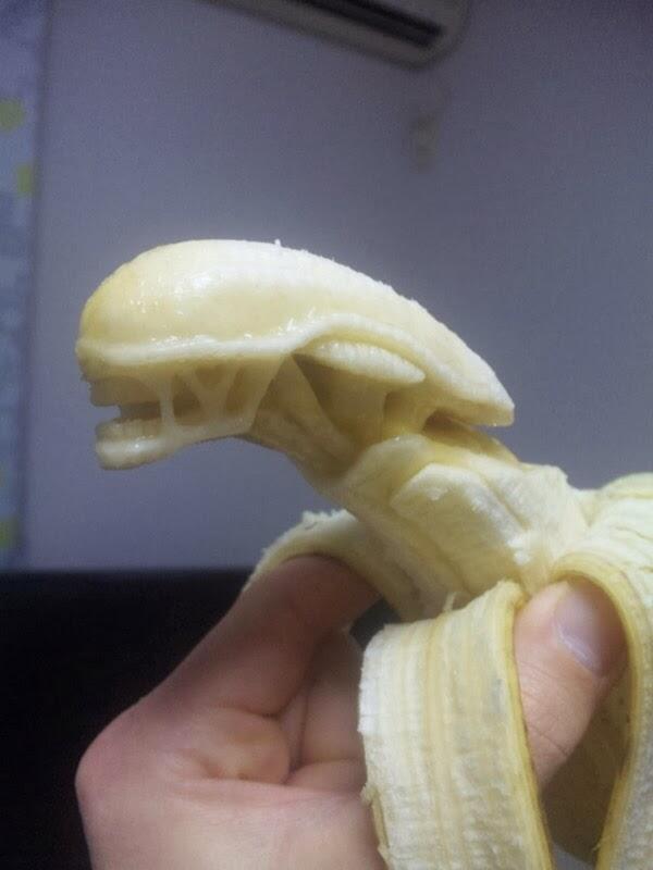 Patung Dari Buah Pisang