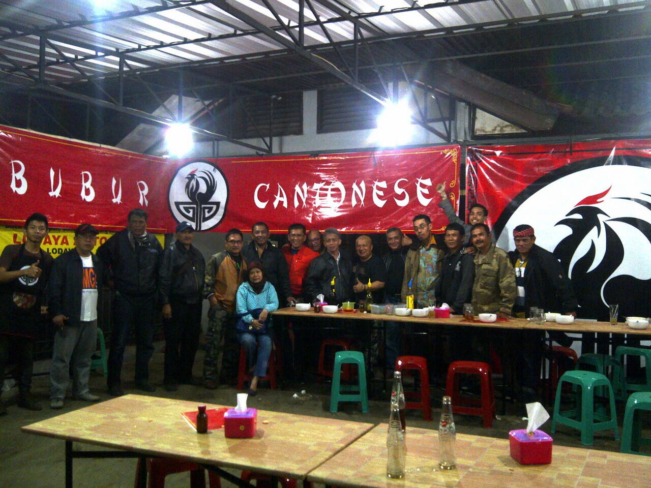 Bubur Ayam Malam Hari di Bandung