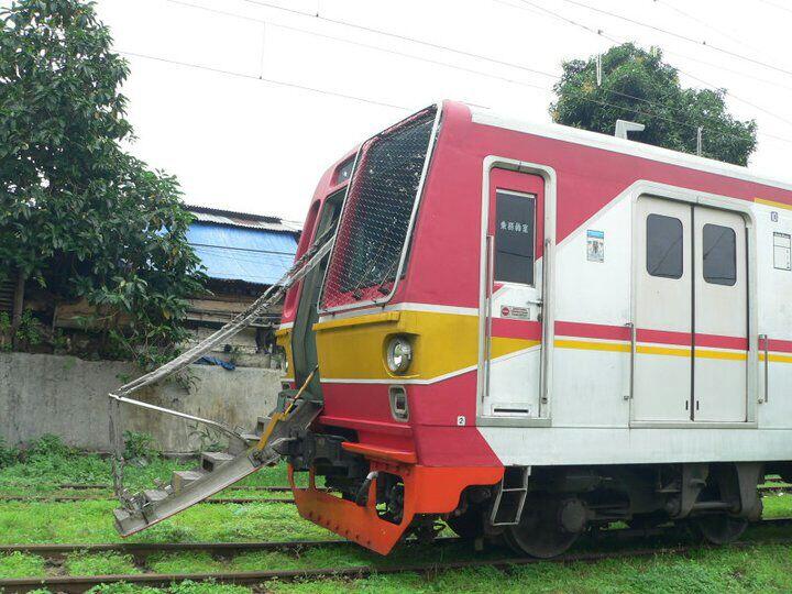 &#91;WAJIB TAHU&#93; Alat Pengaman Pada Kereta Rel Listrik (KRL) Di Indonesia