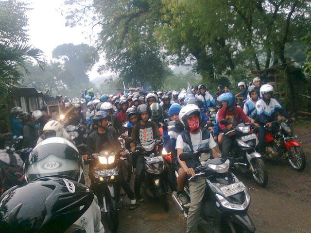 GENG MOTOR BANDUNG = SAMPAH MASYARAKAT, WALKOT Ridwan kamil siap tempur