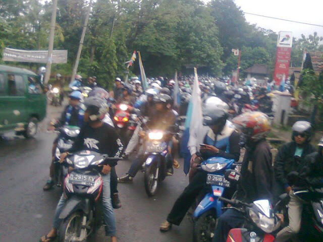 GENG MOTOR BANDUNG = SAMPAH MASYARAKAT, WALKOT Ridwan kamil siap tempur