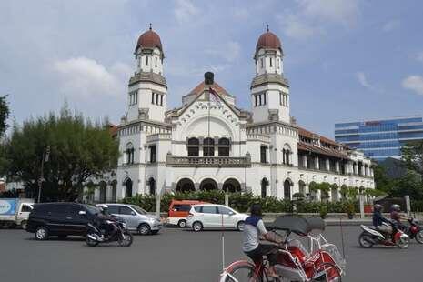 Lawang Sewu Sudah Tidak Menyeramkan? Bagaimana Menurut Agan Sekalian?