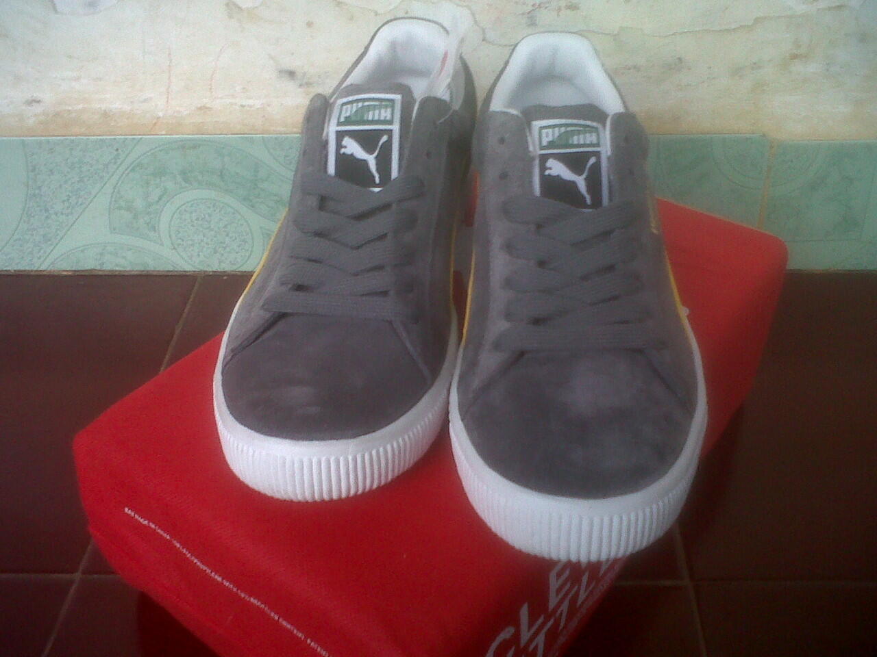 Sepatu Puma Clyde Suede Original